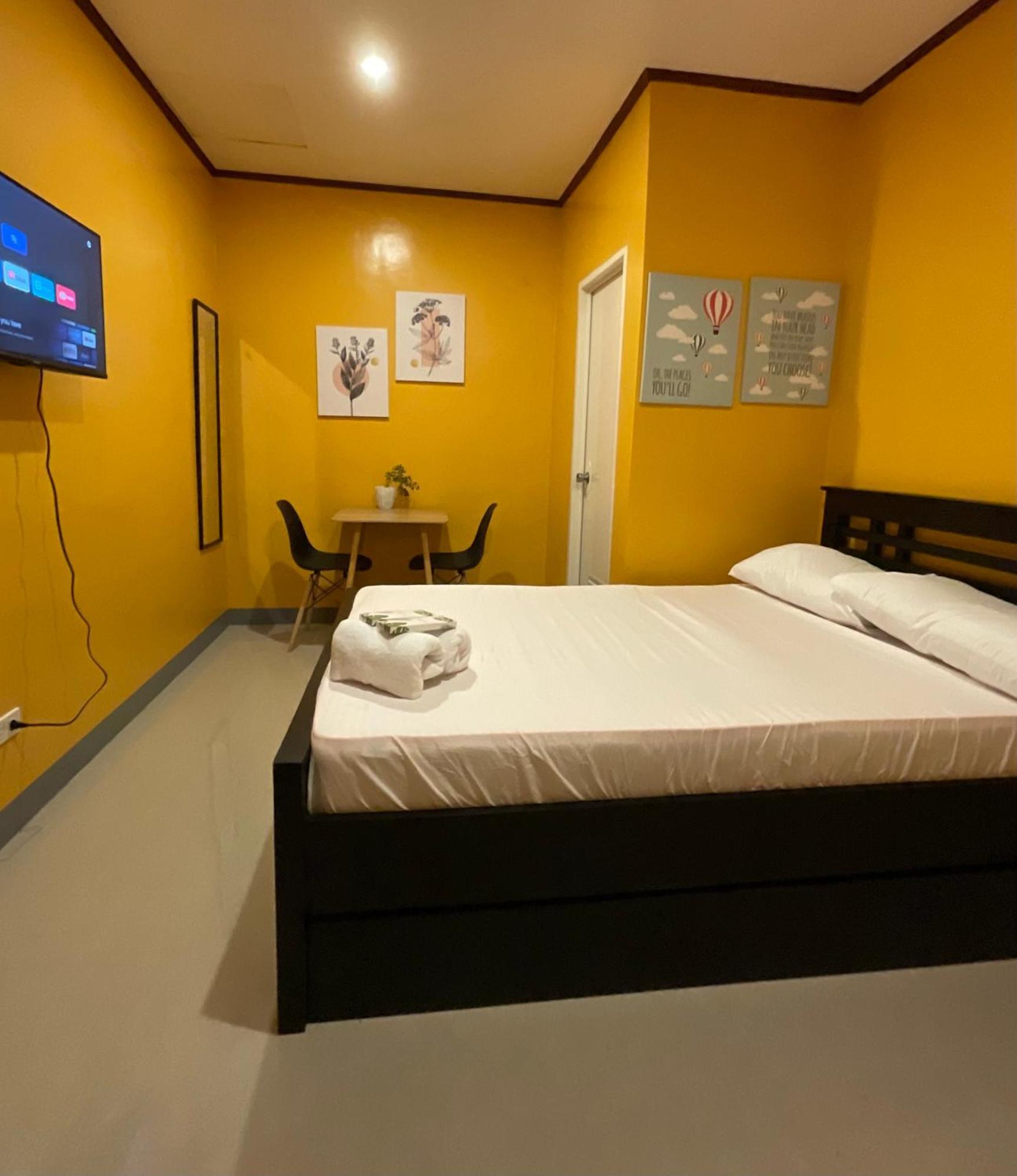 Halajo Bnb Transient Laoag Phòng bức ảnh